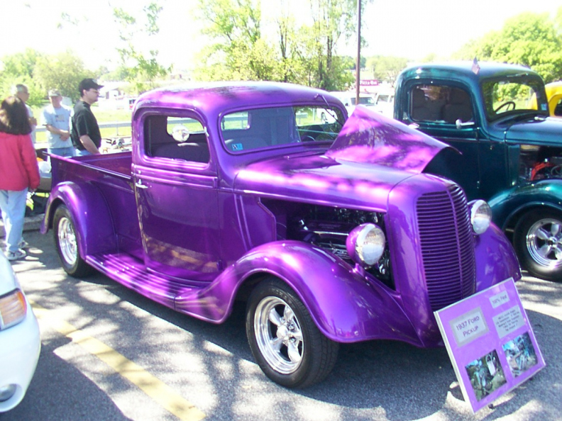 purple ford truck.JPG